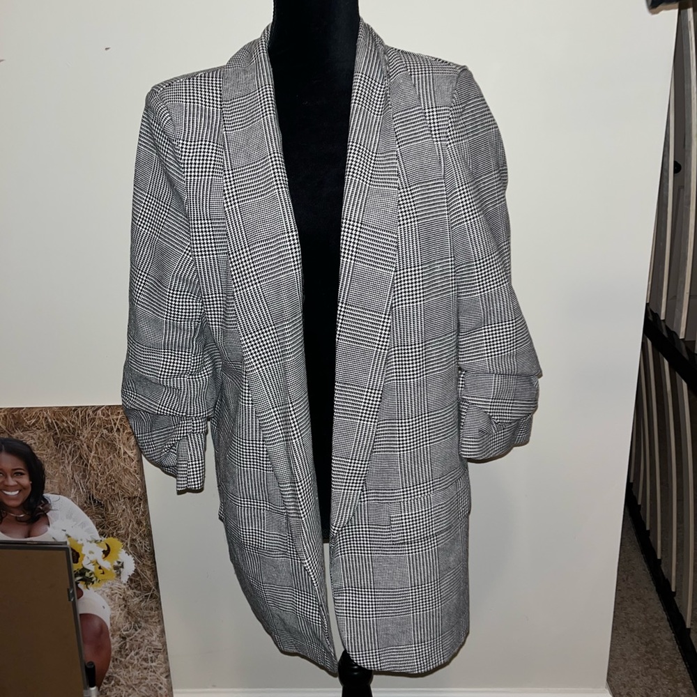 Plus Ruched Dogtooth Blazer